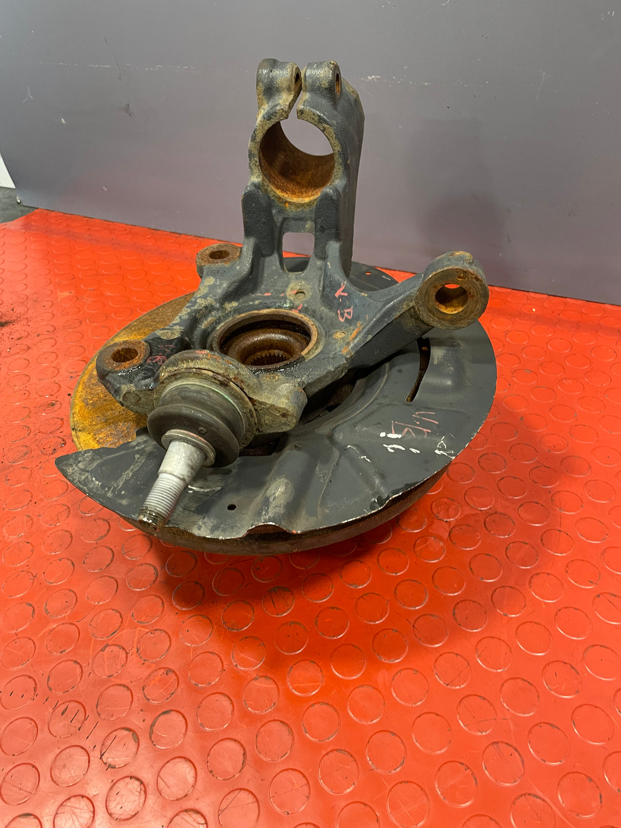 Ford Transit Custom FRONT WHEEL HUB AND ROTOR DISC Driver's Side 2016-2023 R/N BK211125GA / 3K185AA