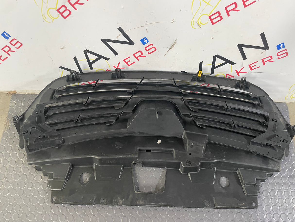 Renault Trafic FRONT GRILLE  BLACK 2014-2017 P/N 623108673R