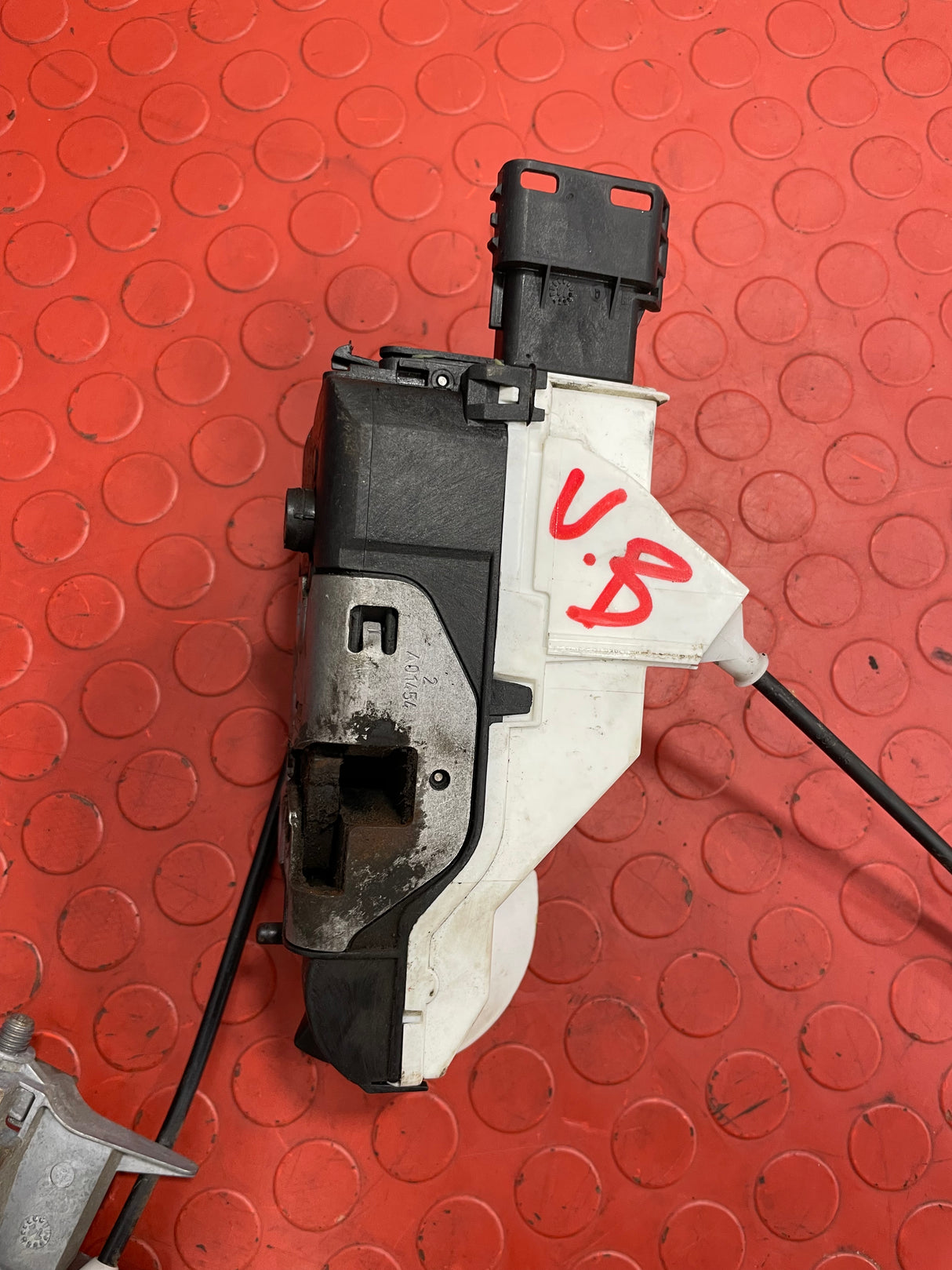 Citroen Berlingo/Peugeot Partner DRIVER SIDE FRONT INNER DOOR OPENER SET 2008-2018 P/N A01454 / 96555514XT