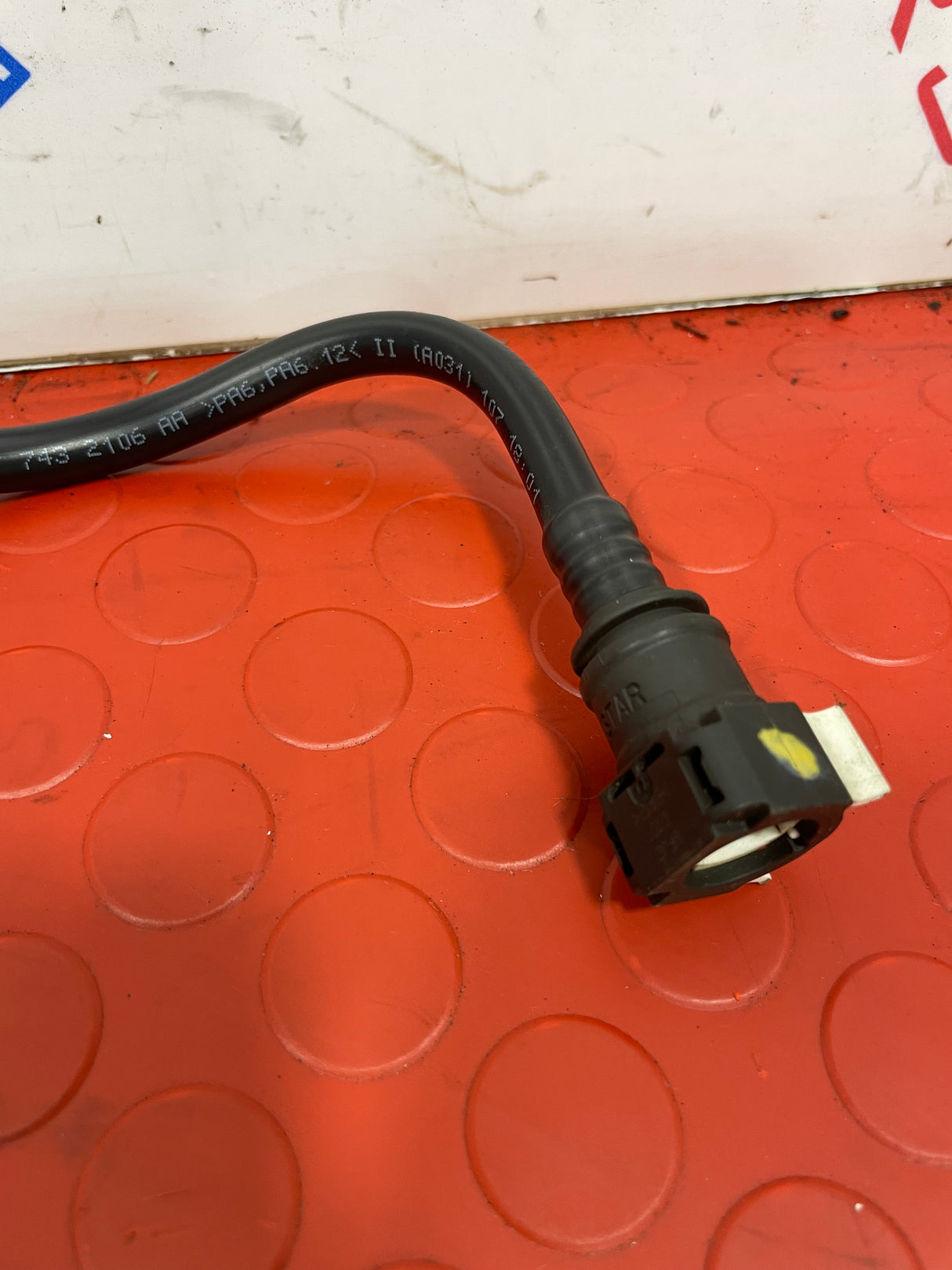 Citroen Berlingo/Peugeot Partner/Vauxhall Combo/Toyota Proace City FUEL HOSE PIPE 2019-2024 P/N 7432106AA