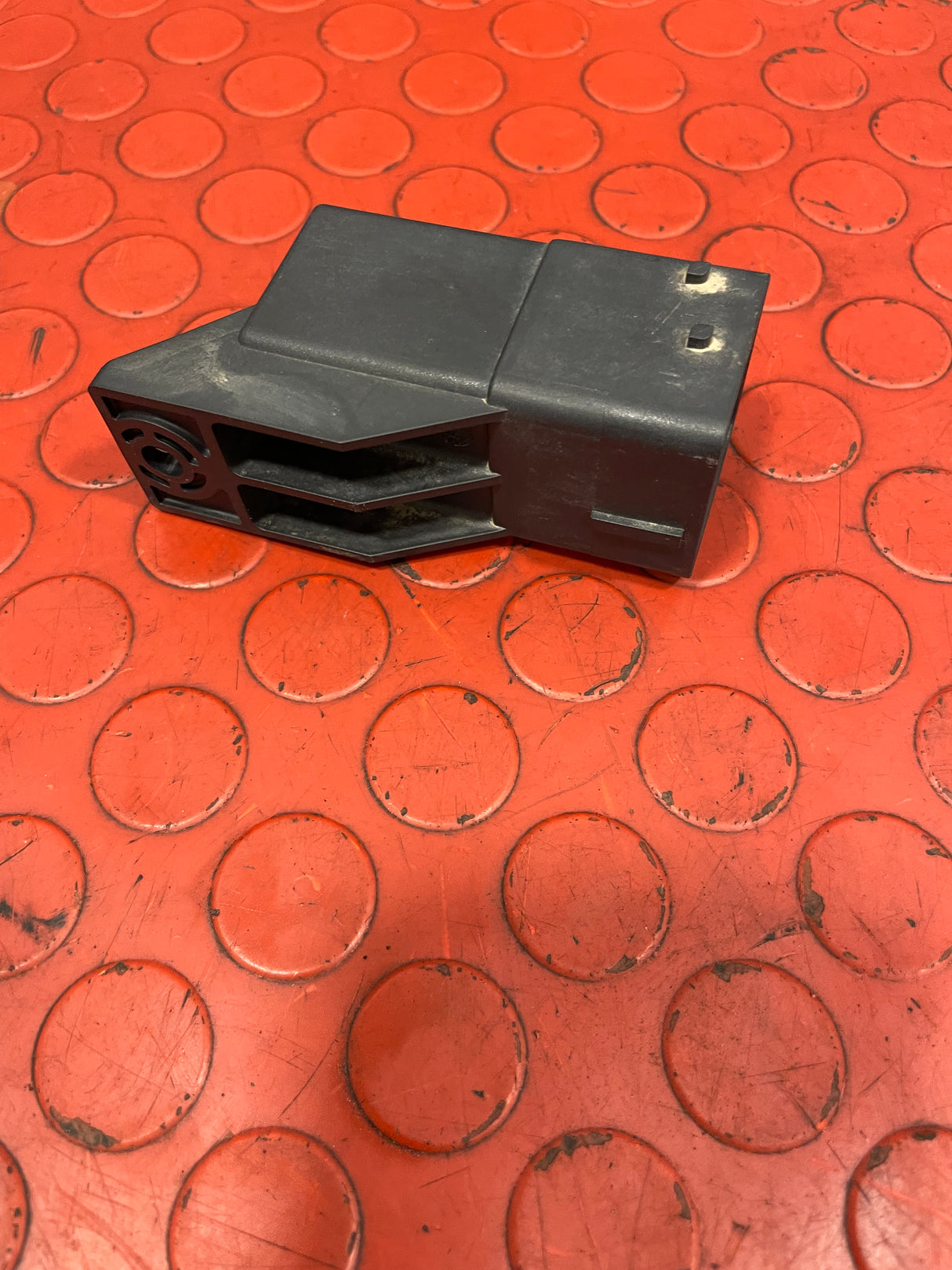 Peugeot Partner/Citroen Berlingo/Vauxhall Combo/Toyota Proace City GLOW PLUG RELAY MODULE 2019-2024 P/N 9803299780