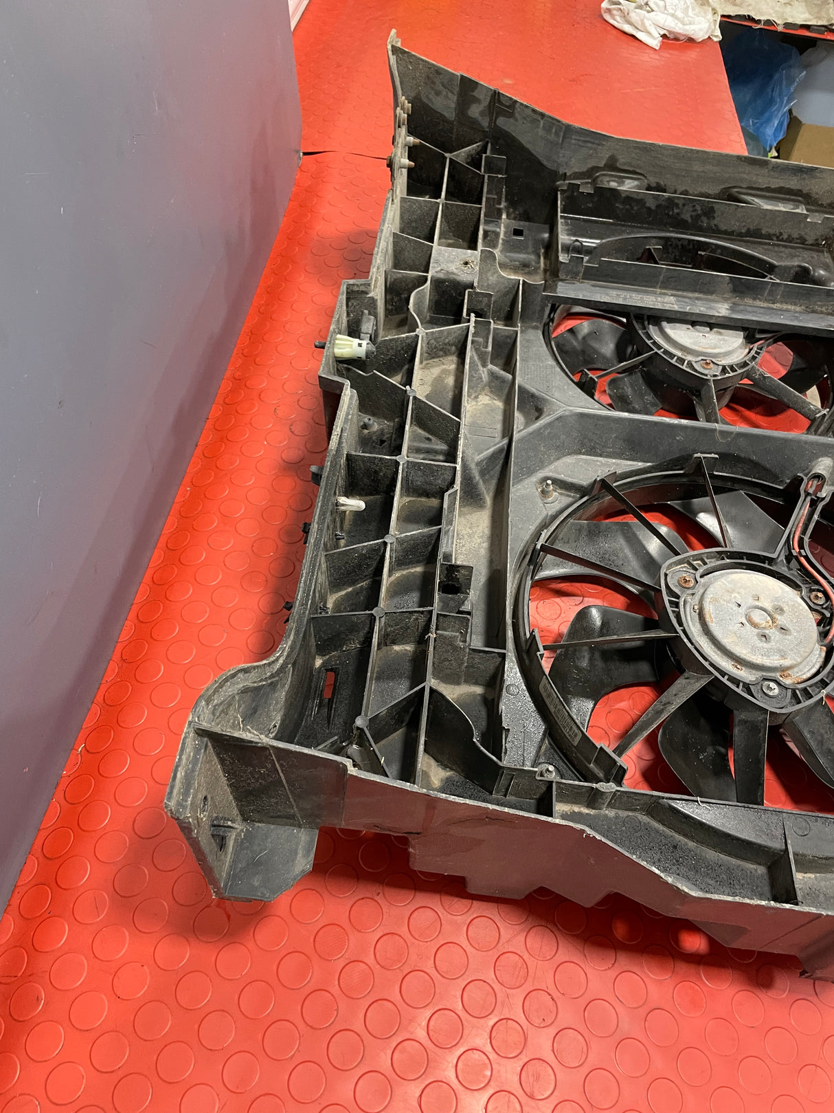 Citroen Dispatch/Peugeot Expert/Vauxhall Vivaro/Toyota Proace/Fiat Scudo RADIATOR FANS & SLAM PANEL 1.6 HDI 2008-2016 P/N 1440107980