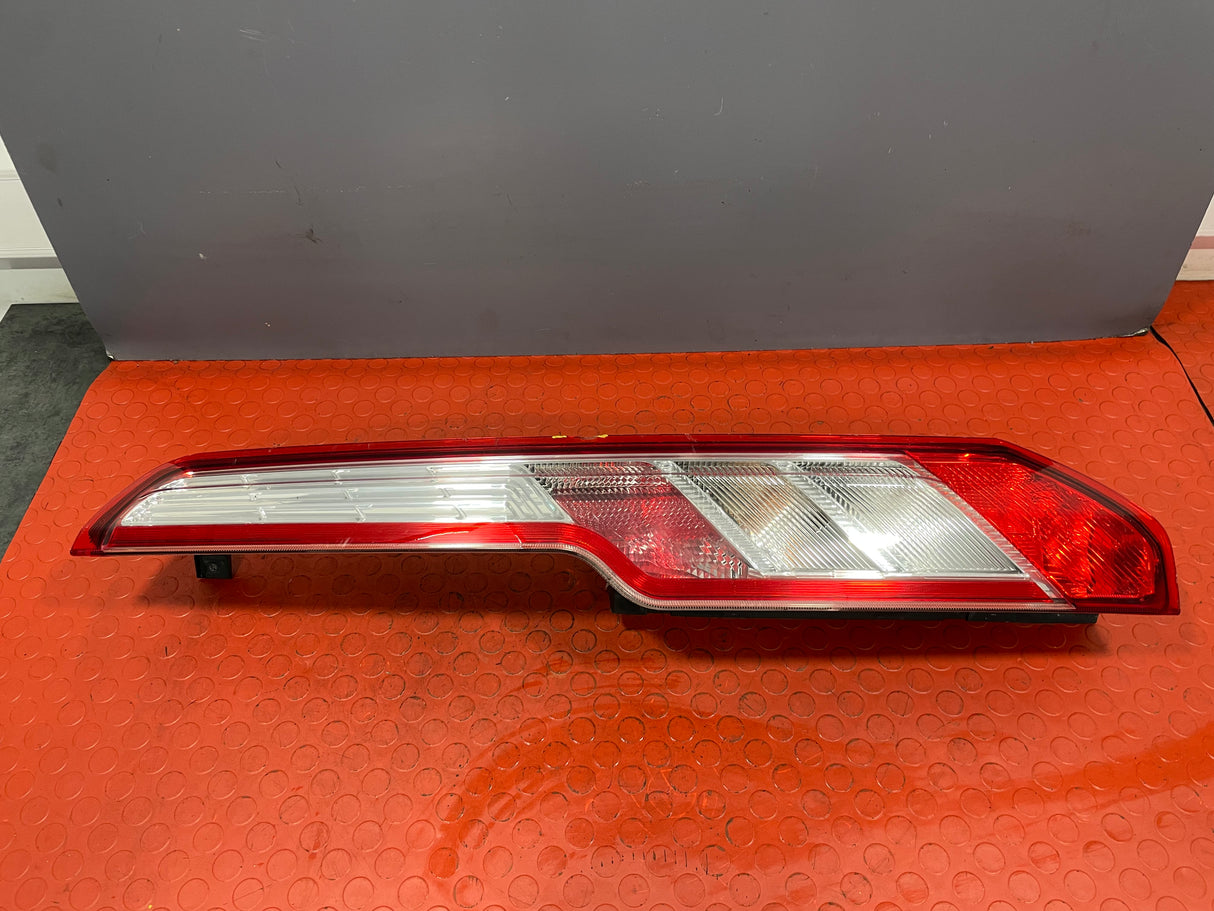 Ford Transit Custom TAILLIGHT ASSEMBLY Driver's Side (Small Scrape) 2016-2023 P/N BK2113404AJ - 5