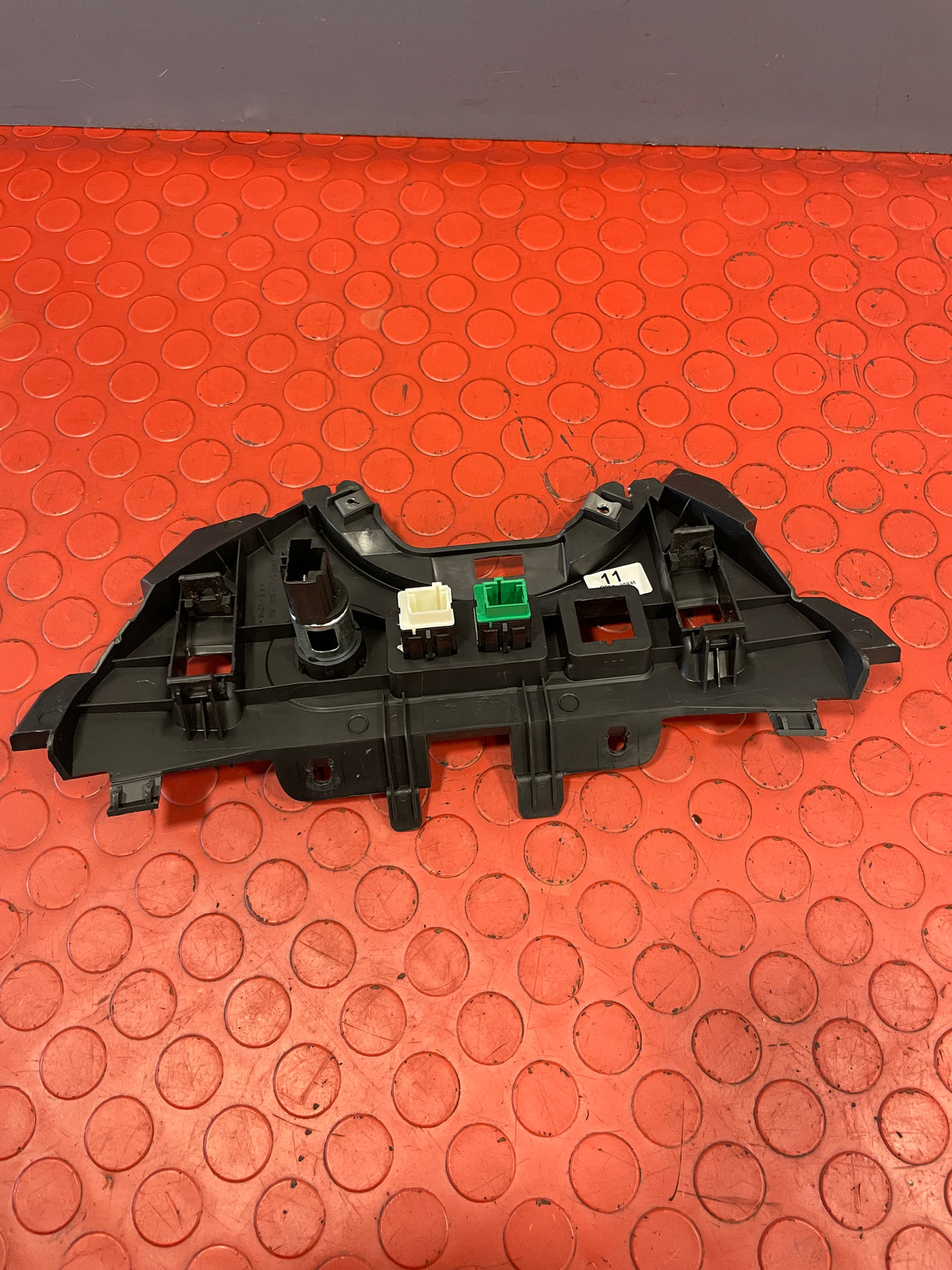 Citroen Berlingo/Peugeot Partner CENTRAL LOCKING SWITCH PANEL 2011-2018 P/N 9680932177 - 1