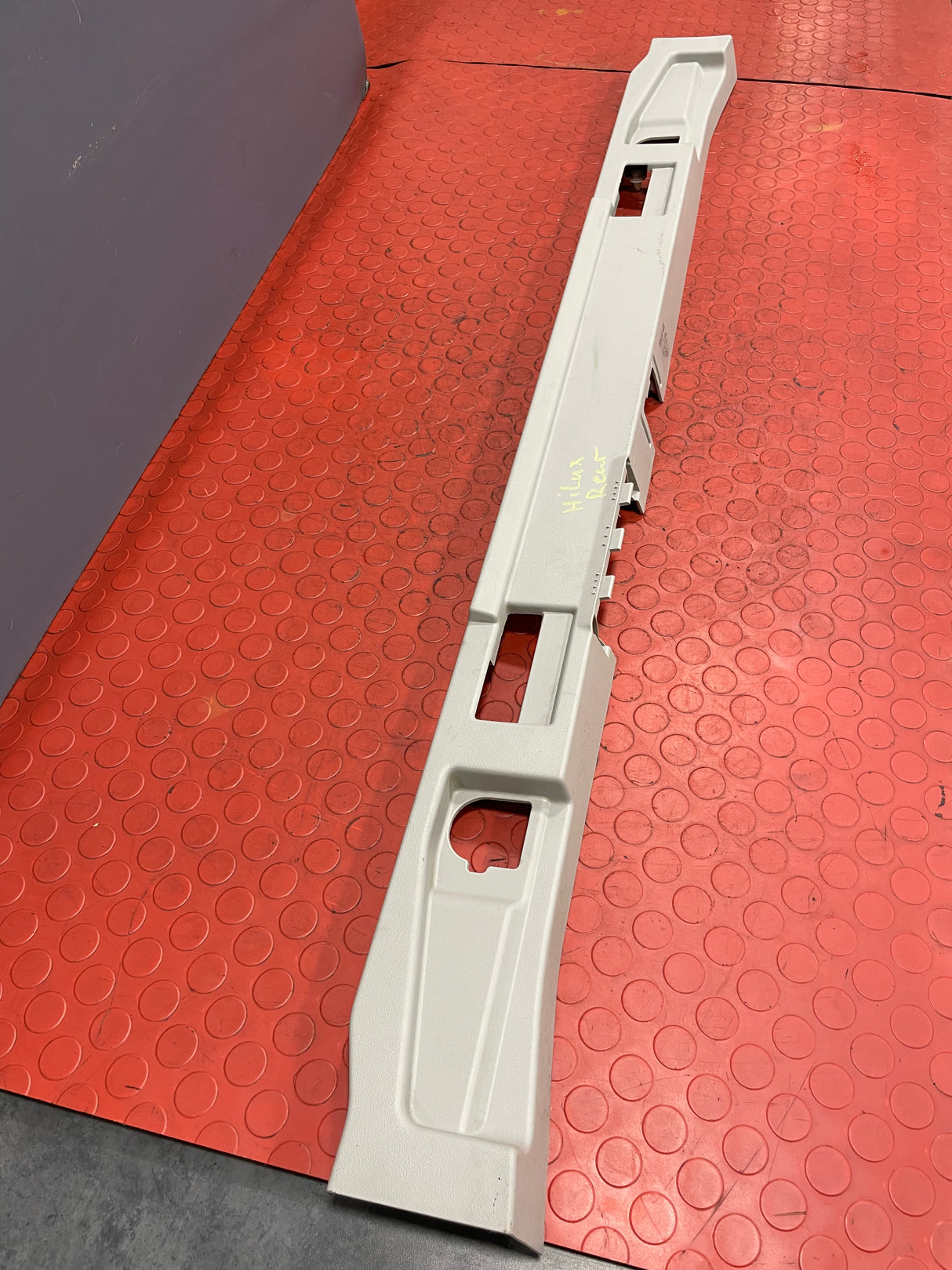 Toyota Hilux Invincible INTERIOR PLASTIC REAR MOULDING COVER TRIM 2016-2023 P/N 64261KK050