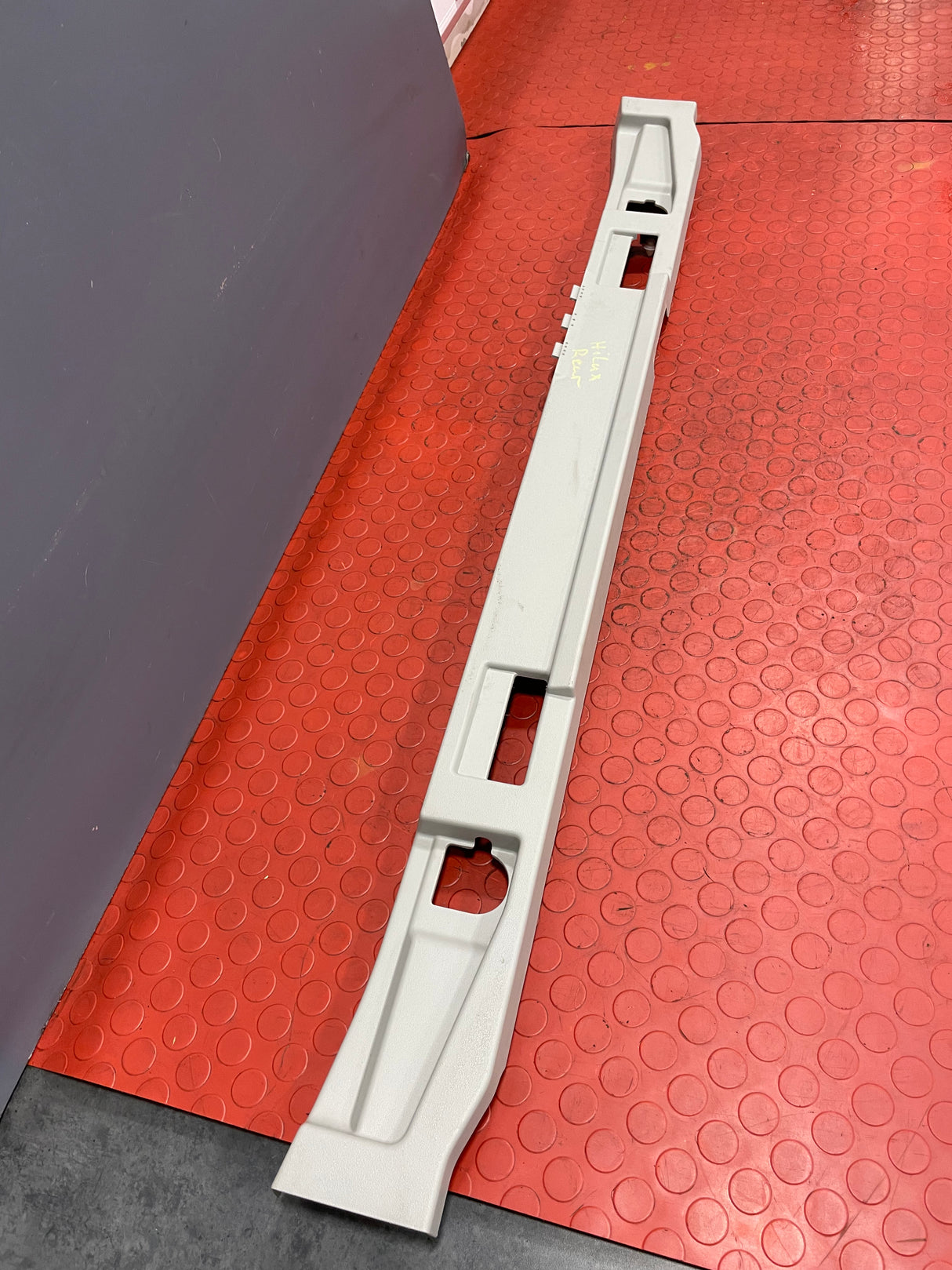Toyota Hilux Invincible INTERIOR PLASTIC REAR MOULDING COVER TRIM 2016-2023 P/N 64261KK050