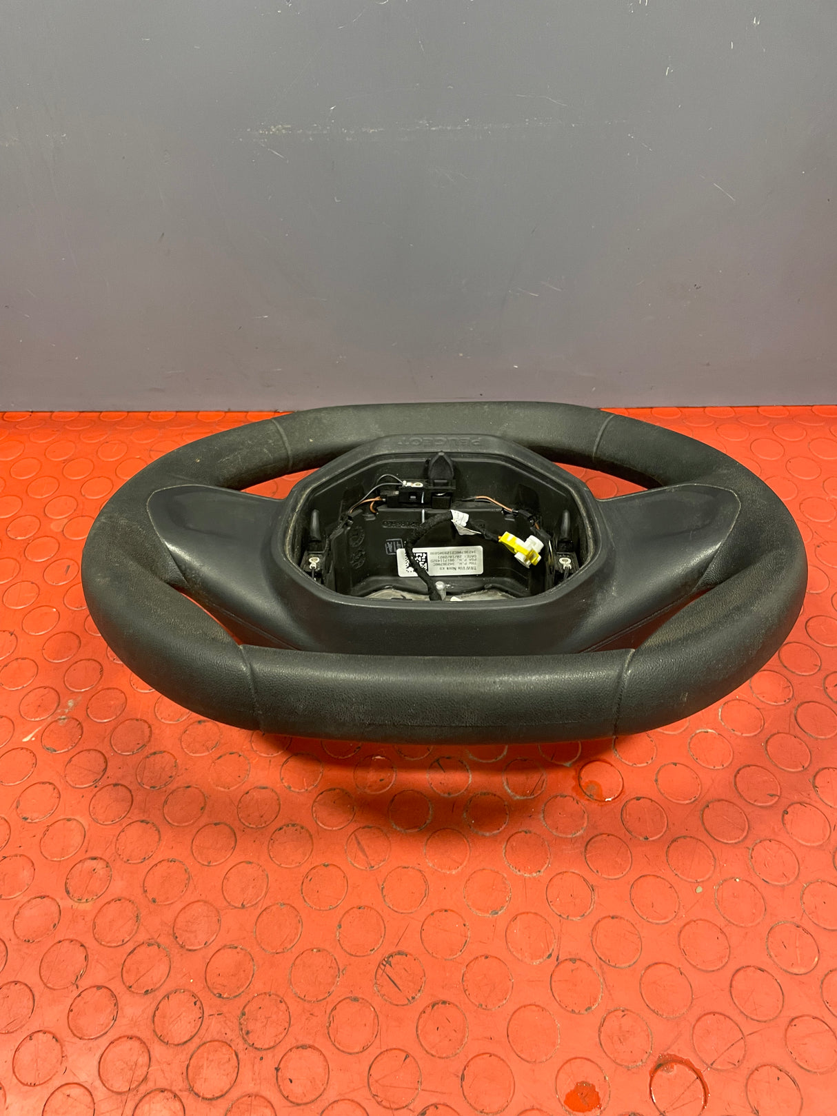 Peugeot Partner/Citroen Berlingo STEERING WHEEL 2019-2024 P/N 98171149ZD - 1