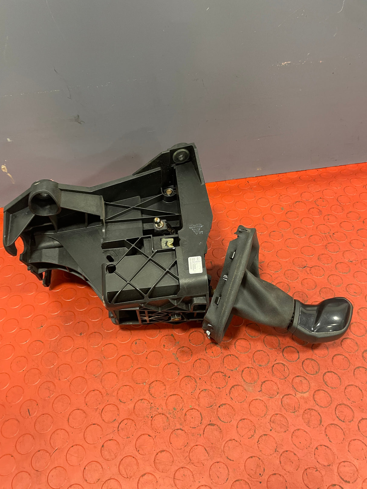 Vauxhall Vivaro/Citroen Dispatch/Peugeot Expert/Toyota Proace/Fiat Scudo GEAR SELECTOR 2019-2024 P/N 9814652680