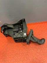Vauxhall Vivaro/Citroen Dispatch/Peugeot Expert/Toyota Proace/Fiat Scudo GEAR SELECTOR 2019-2024 P/N 9814652680