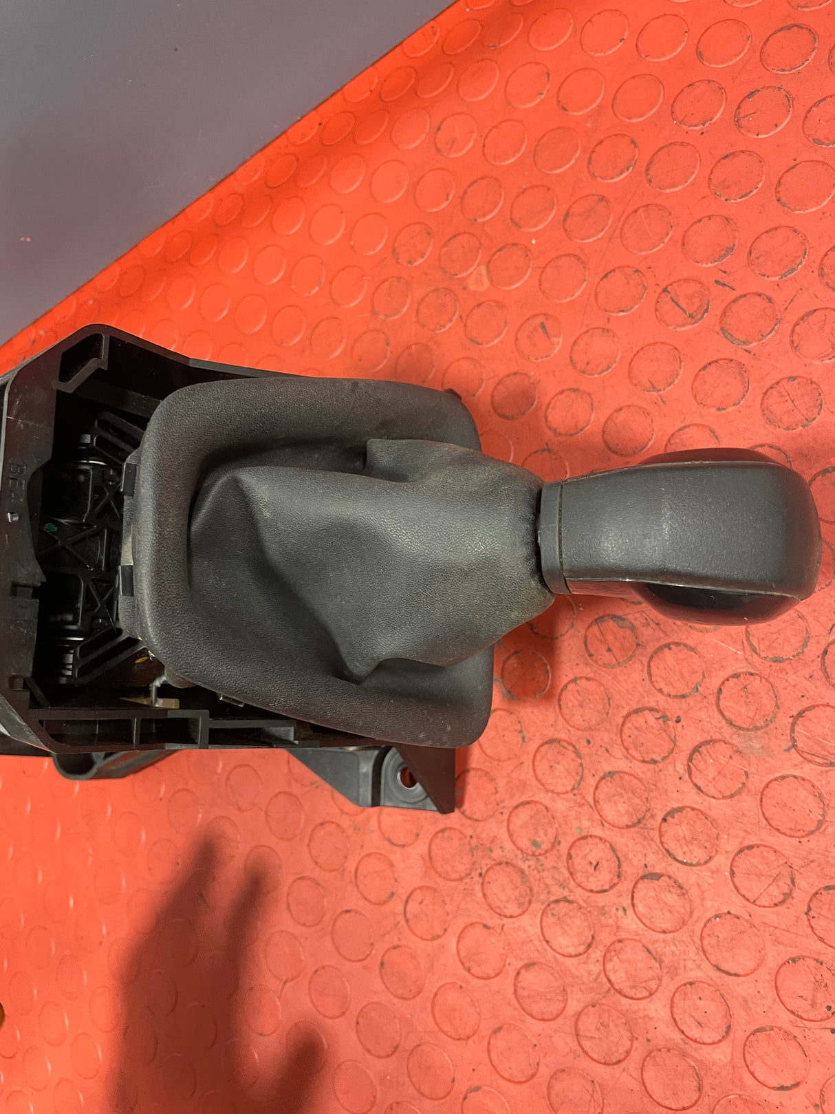 Vauxhall Vivaro/Citroen Dispatch/Peugeot Expert/Toyota Proace/Fiat Scudo GEAR SELECTOR 2019-2024 P/N 9814652680