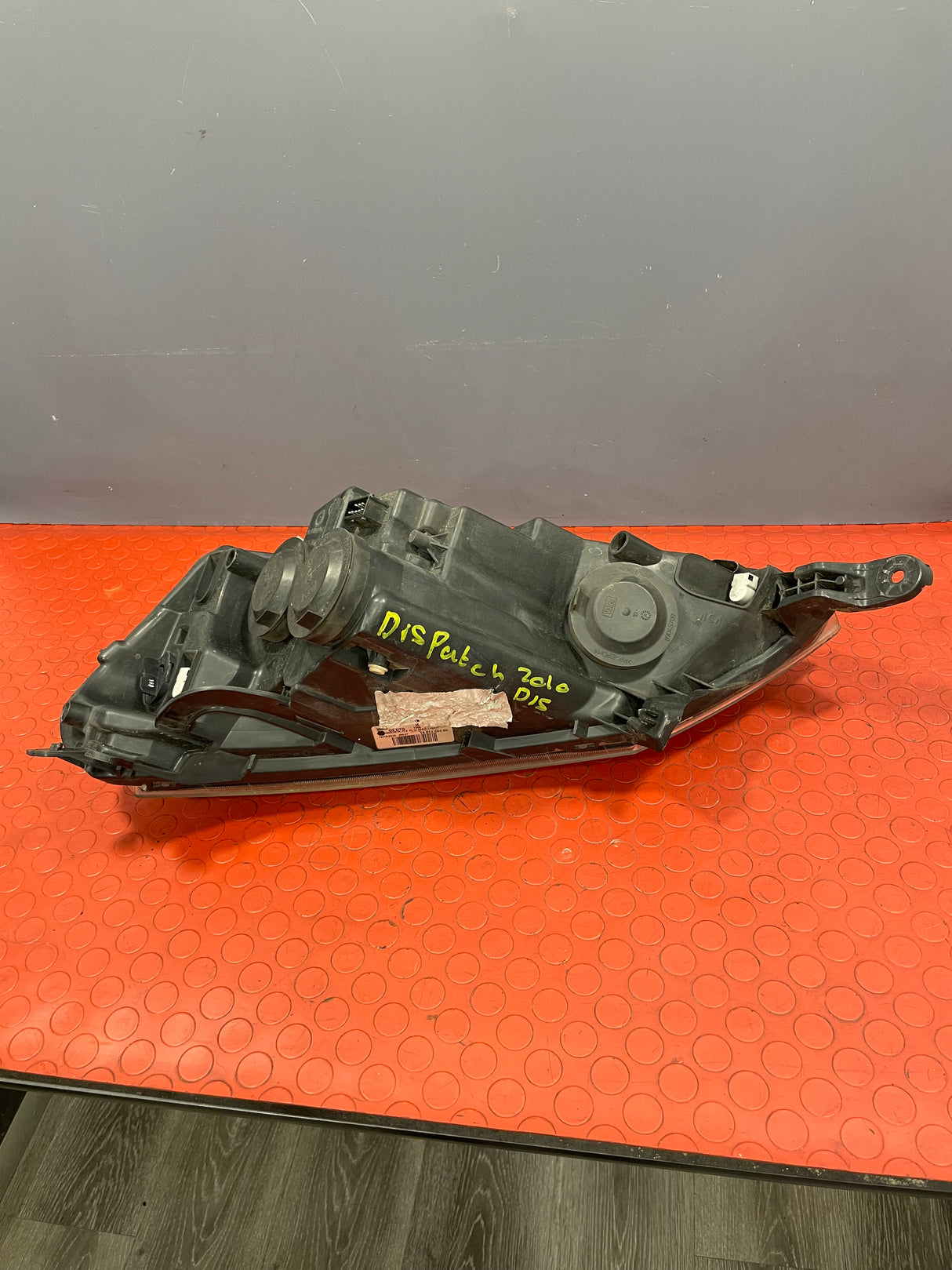 Citroen Dispatch/Peugeot Expert/Toyota Proace City HEADLIGHT Driver's Side O/S 2008-2018 P/N 89902606