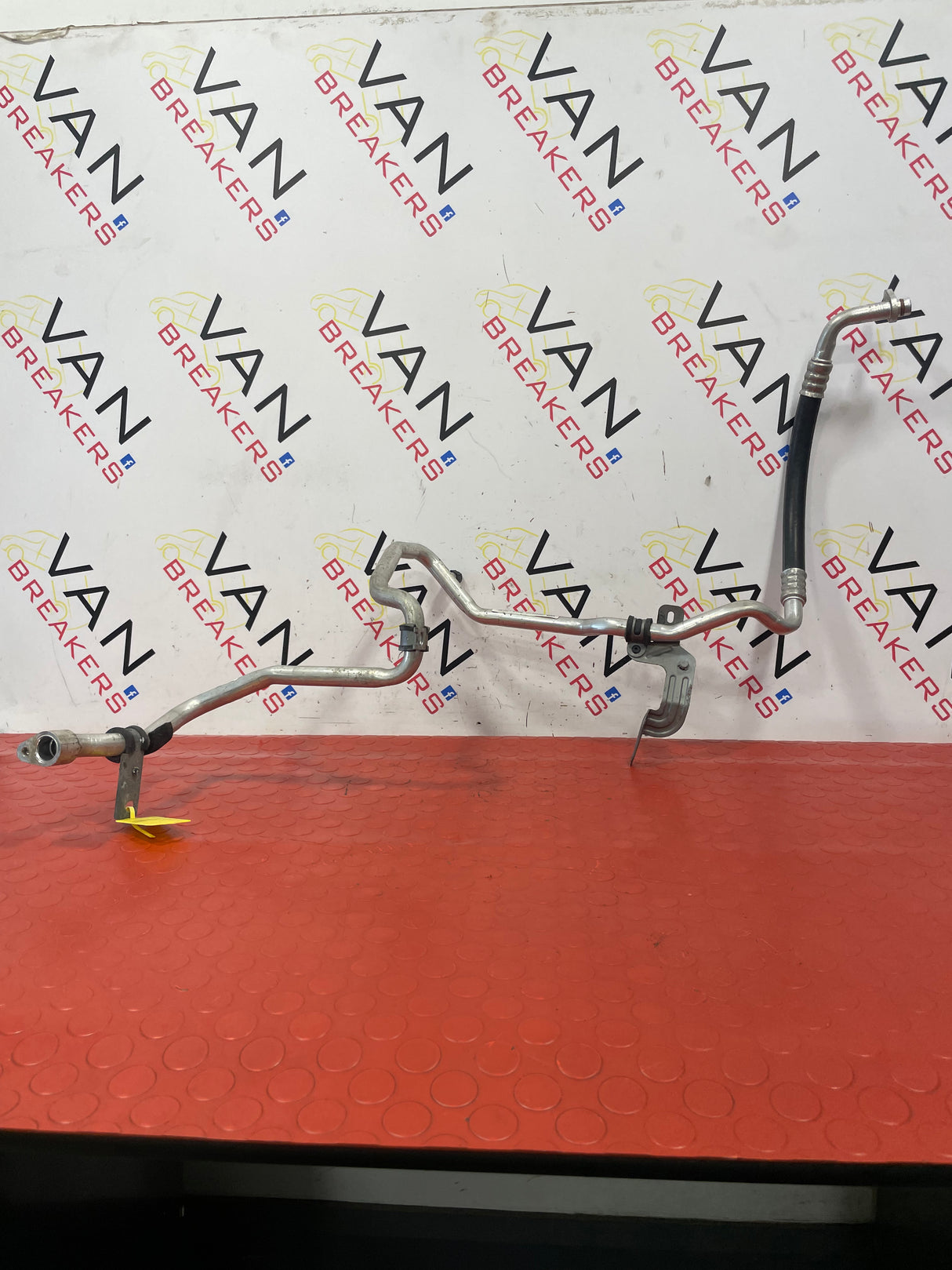 Vauxhall Vivaro  AIR CONDITIONING PIPE  2015-2019 1.6D  P/N 924804190R