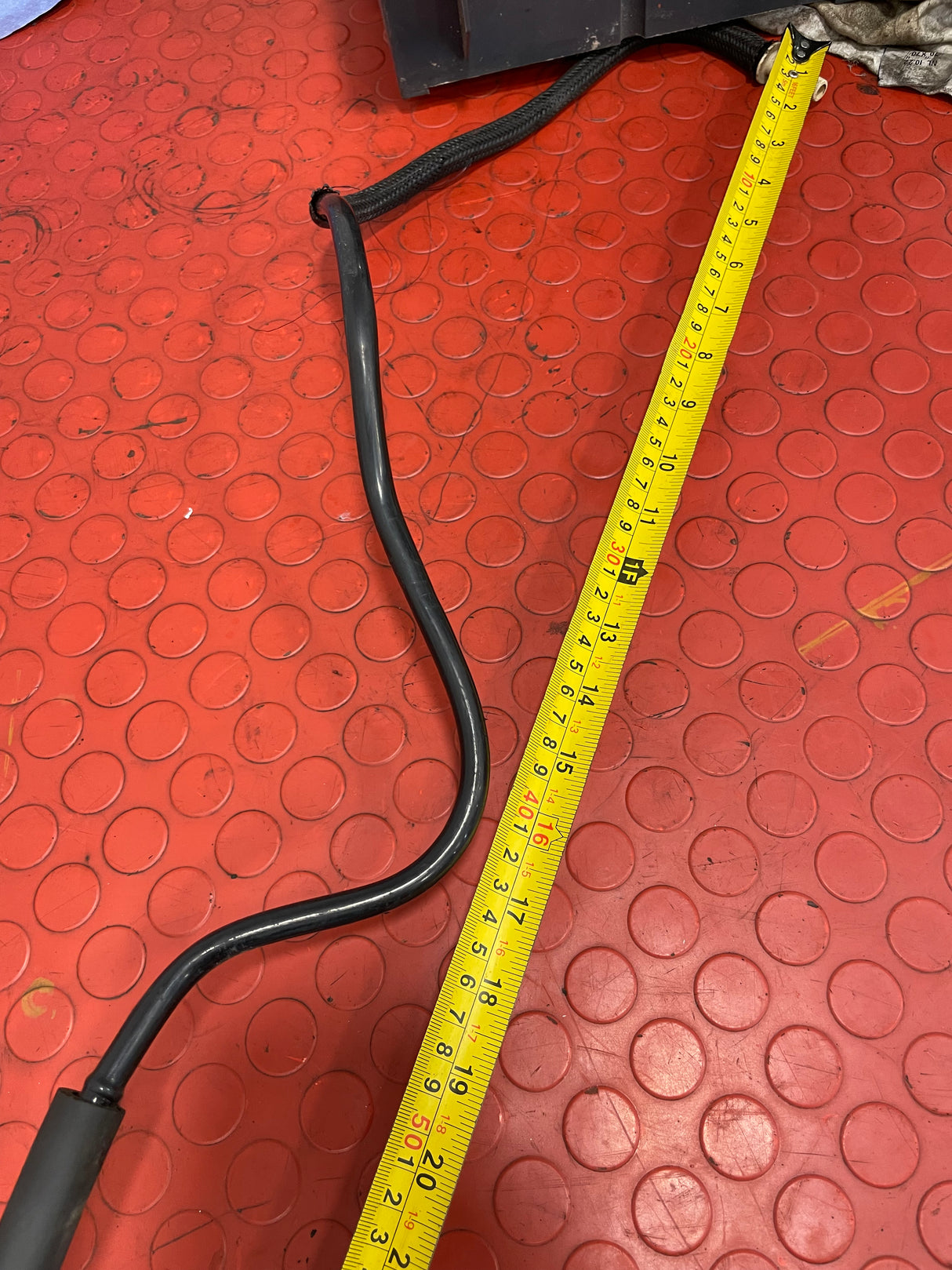 Citroen Berlingo/Peugeot Partner FUEL LINE PIPE 2011-2016 P/N 9677490180