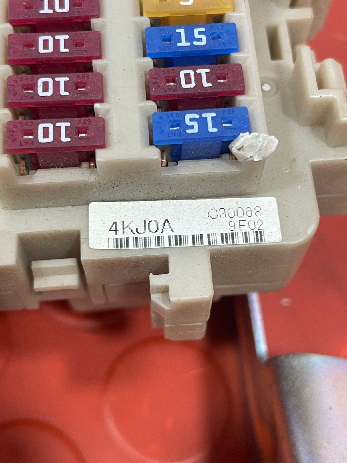 Nissan Navara 2.3 INTERIOR FUSE BOX 2016-2020 P/N 4KJ0A5J14