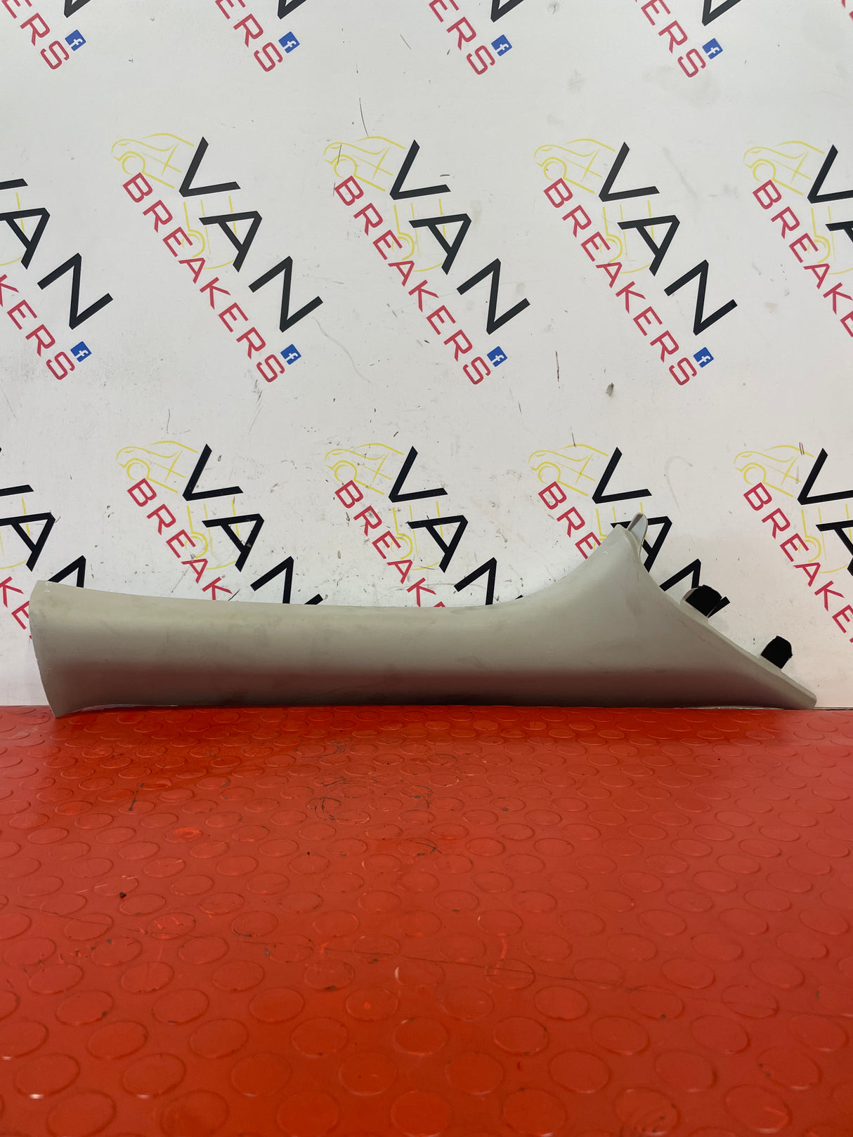 Nissan Navara D/S INTERIOR TRIM PIECE 2018 P/N 769114JA0A
