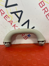 Nissan Navara FRONT INTERIOR ROOF GRAB HANDLE 2015-2024 P/N 739424KJ0B