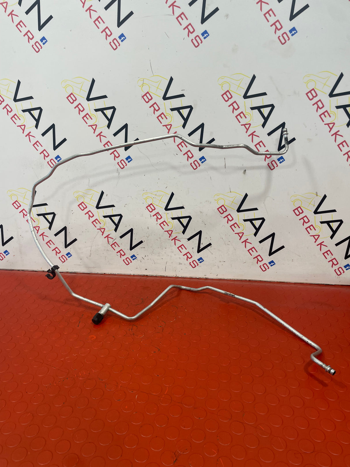 Nissan Navara 2.3 AIR CONDITIONING PIPES 2015-2024 P/N 924405JU0B