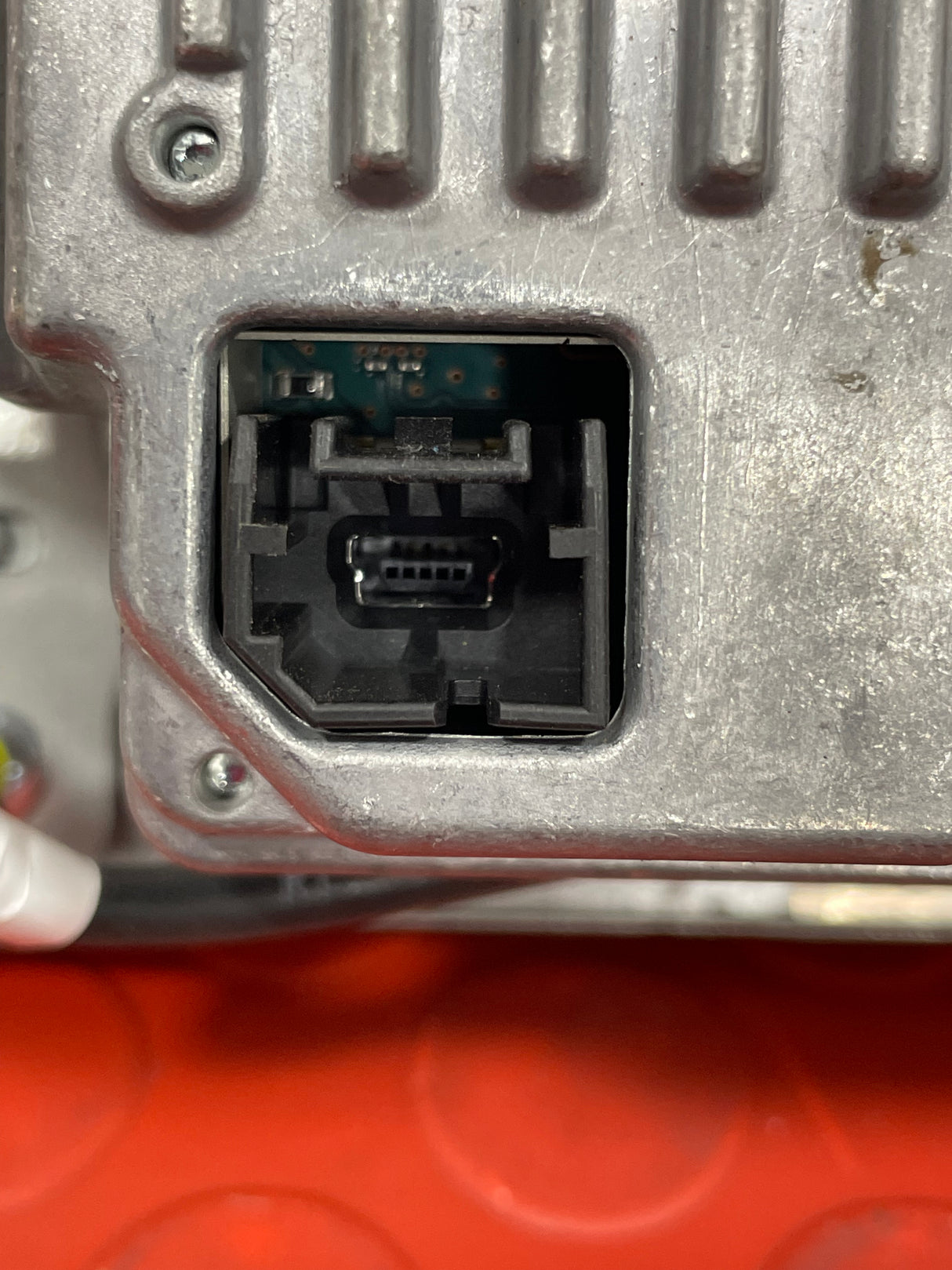 Ford Ranger  GPS NAVIGATION CONTROL UNIT  2022 (SMALL MARK ON SCREEN. SEE PICTURES) RADIO  P/N  MB3T14G370MGC