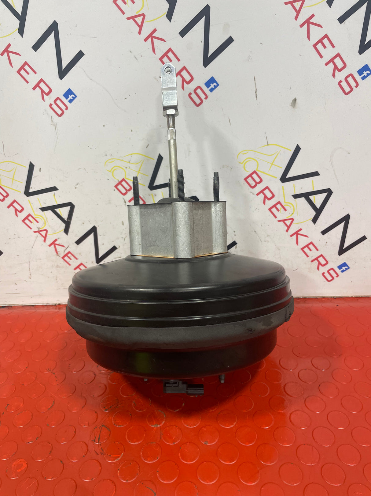 Nissan Navara D23 BRAKE SERVO 2015-2024 P/N 460075XF2A