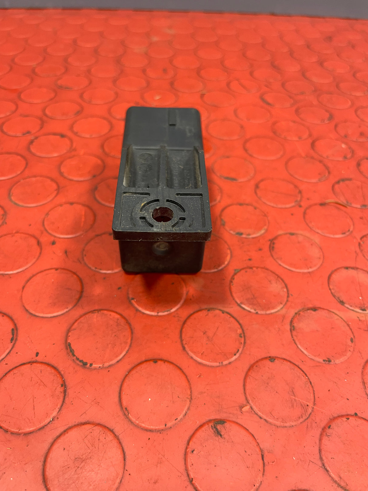 Citroen Berlingo/Peugeot Partner GLOW PLUG RELAY 2013-2018 P/N 9803299780