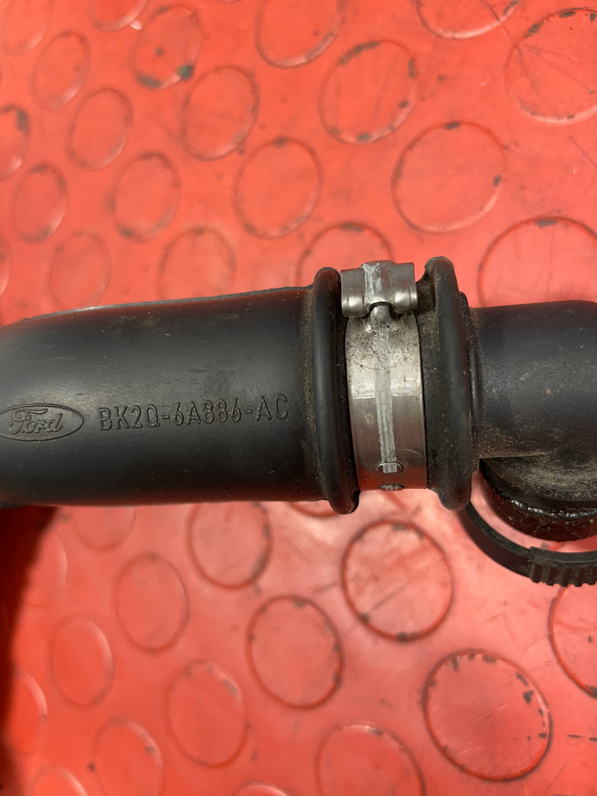 Ford Transit Custom CRANKCASE VENTILATION HOSE 2014 P/N BK2Q6A886AC
