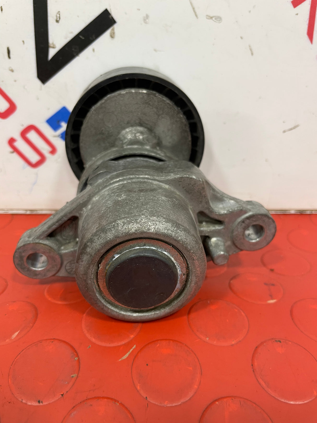 Peugeot Partner Citroen Berlingo ALTERNATOR BELT TENSIONER. V BELT (GATES) 1.6HDI    P/N 9803757480