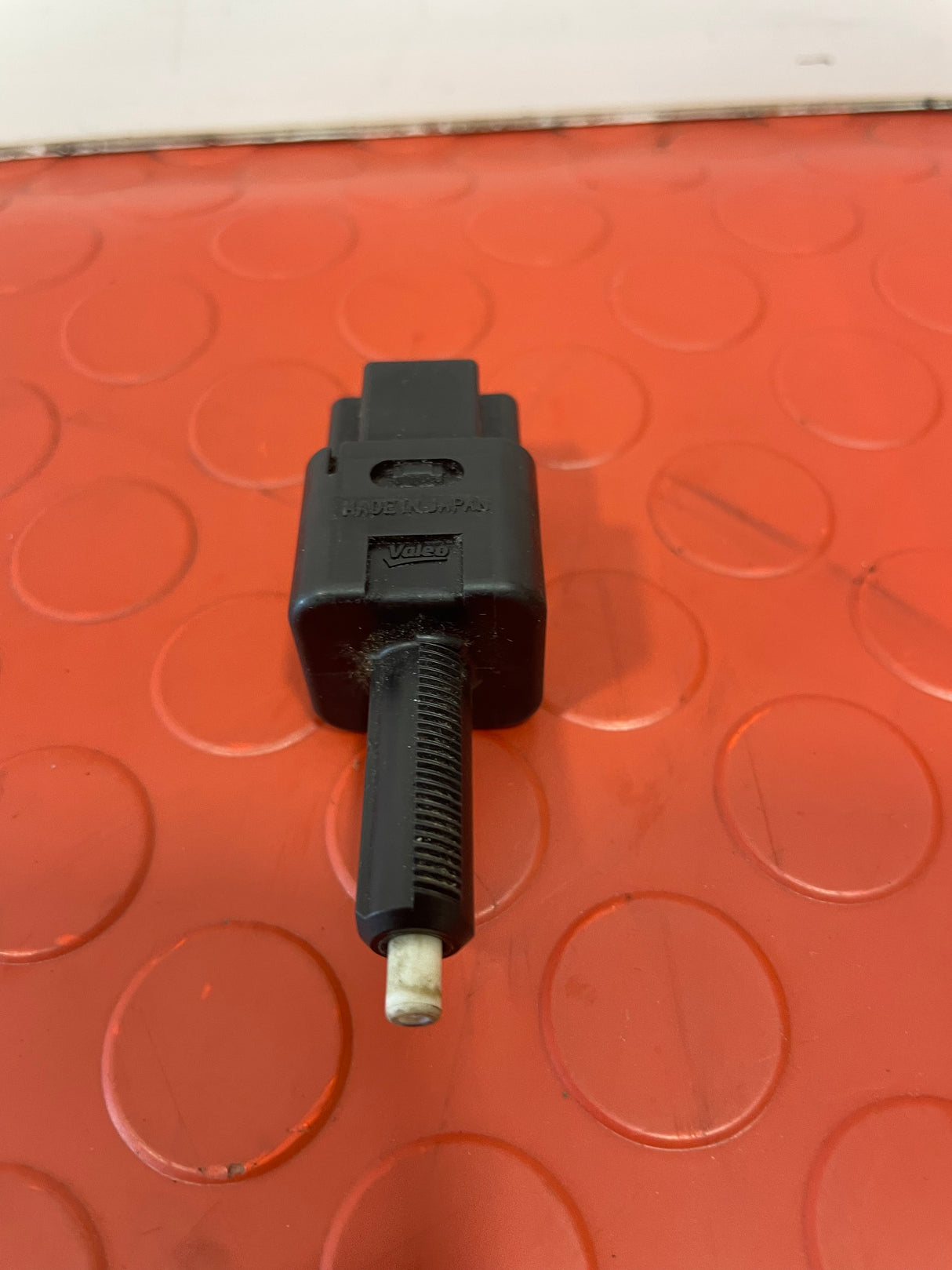 Nissan Navara BRAKE LIGHT SWITCH 2015-2024 P/N ADN11454