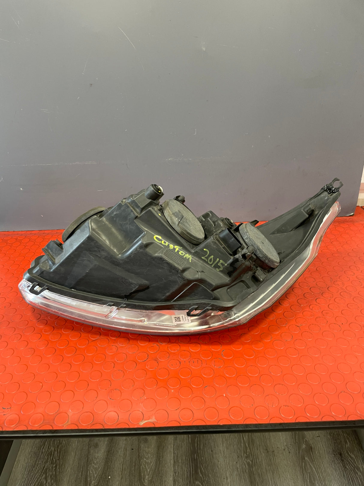 Ford Transit Custom HEADLIGHT ASSEMBLY (Repaired Mounting Point) Driver's Side 2013-2016 P/N BK2113D152B - 2