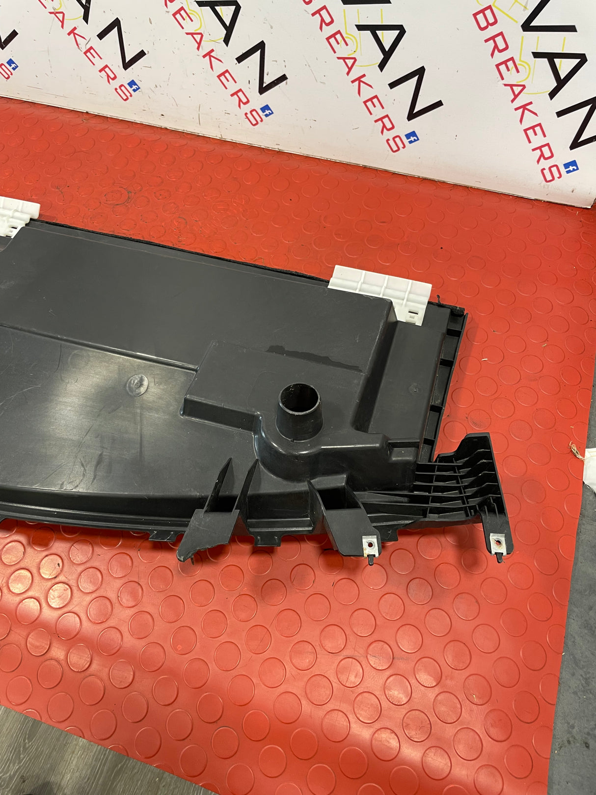 Ford Transit Custom WINDSCREEN SCUTTLE PANEL RAIN CHANEL  P/N GK21V021B12