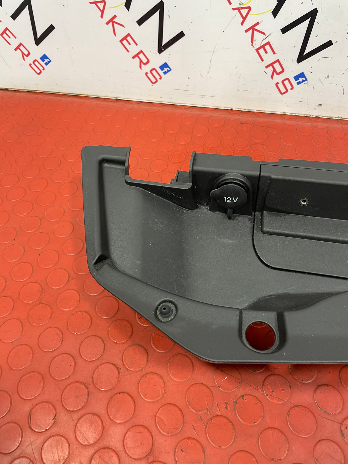 Ford Transit MK8 TOP DASBOARD POCKET STORAGE BOX WITH AUX P/N BK31V06202BCW