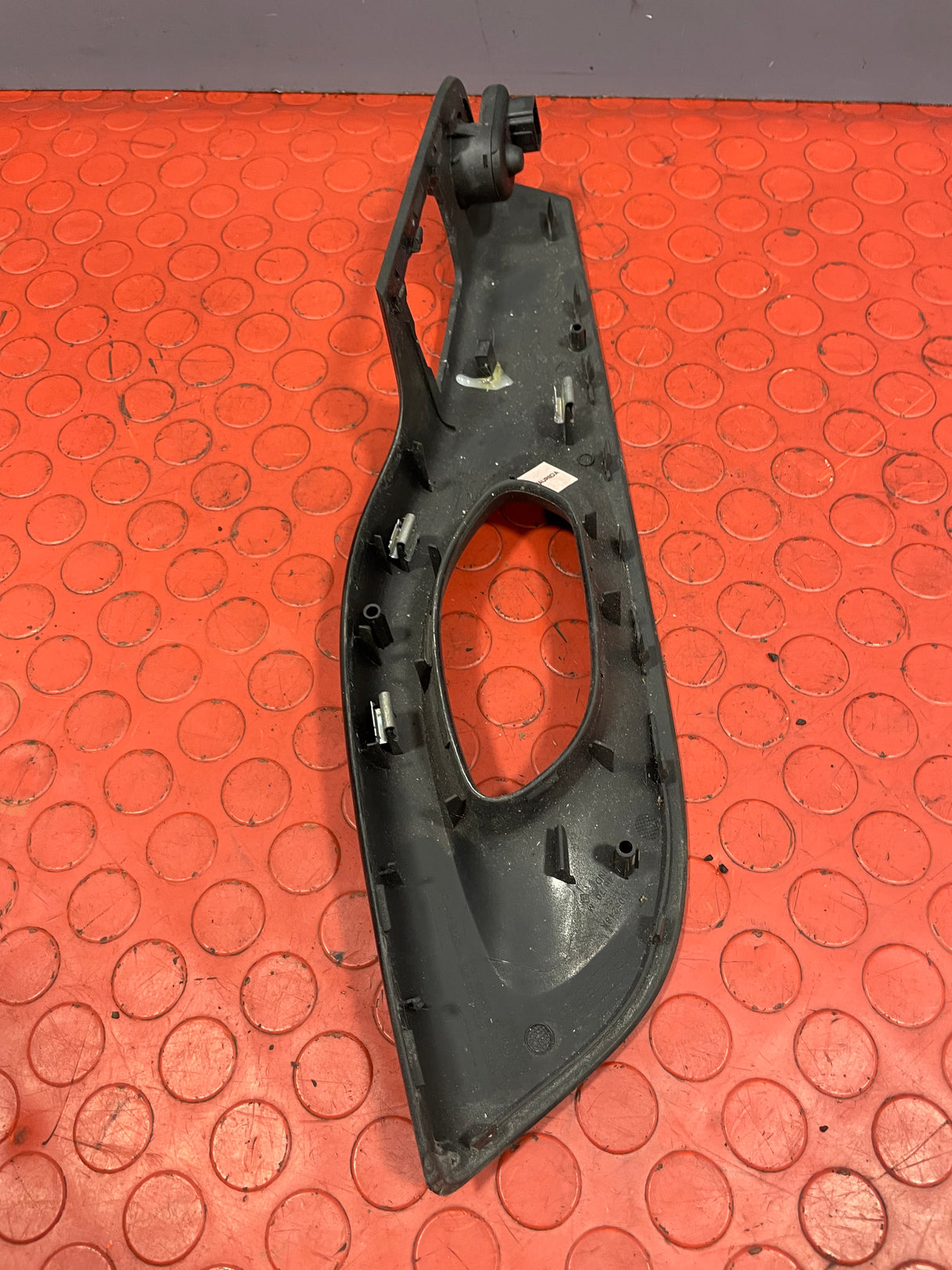 Vauxhall Vivaro/Renault Trafic/Nissan NV300 ELECTRIC WING MIRROR CONTROL SWITCH AND INNER DOOR HANDLE TRIM 1.6 2014-2019 P/N 255704649R / 938666437