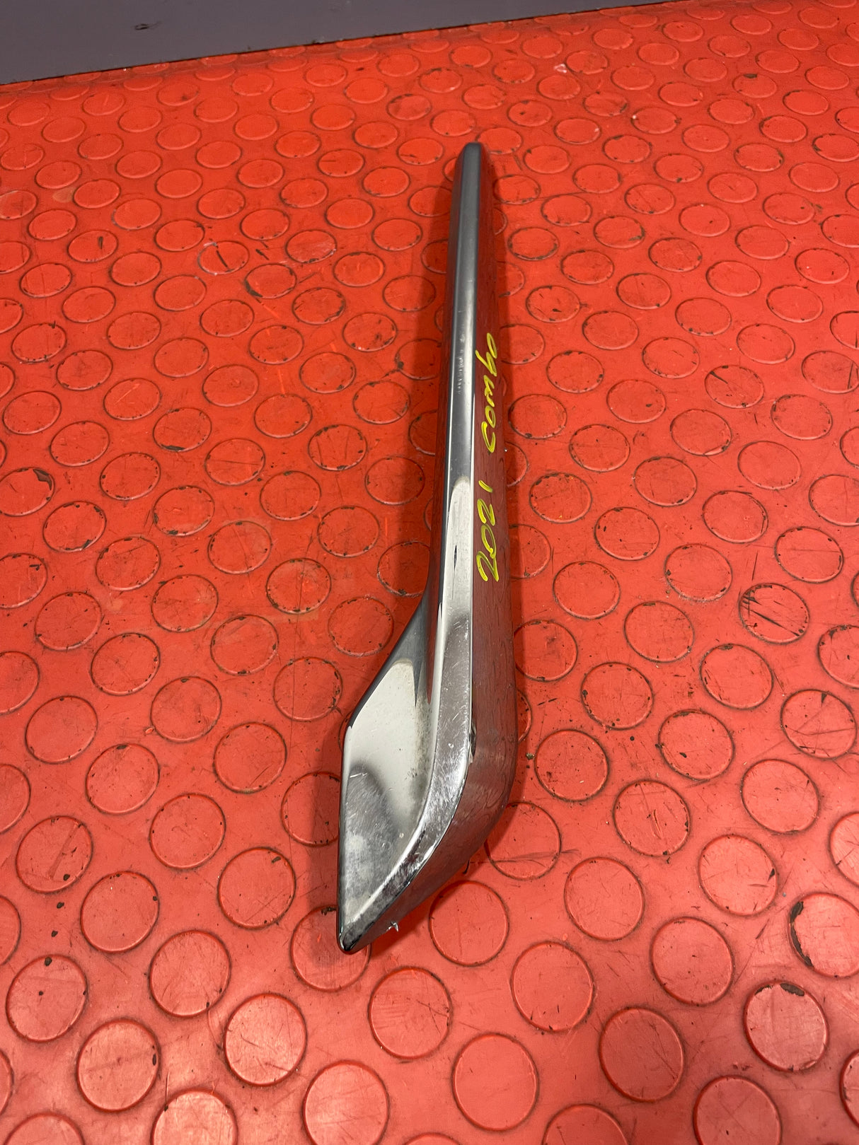Vauxhall Combo FRONT BUMPER GRILL CHROME RIGHT SIDE P/N 9817065277