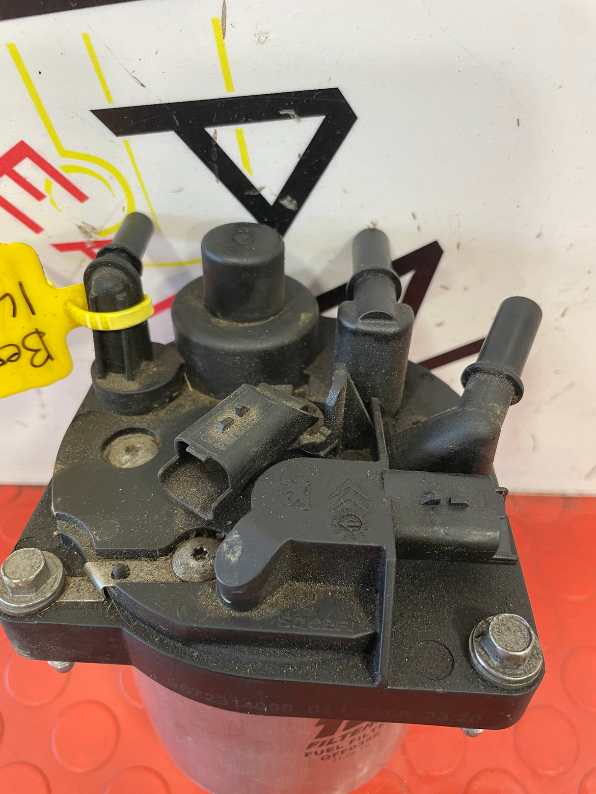 Peugeot Partner/Citroen Berlingo FUEL FILTER HOUSING 1.6 2013-2018 P/N 9672314980