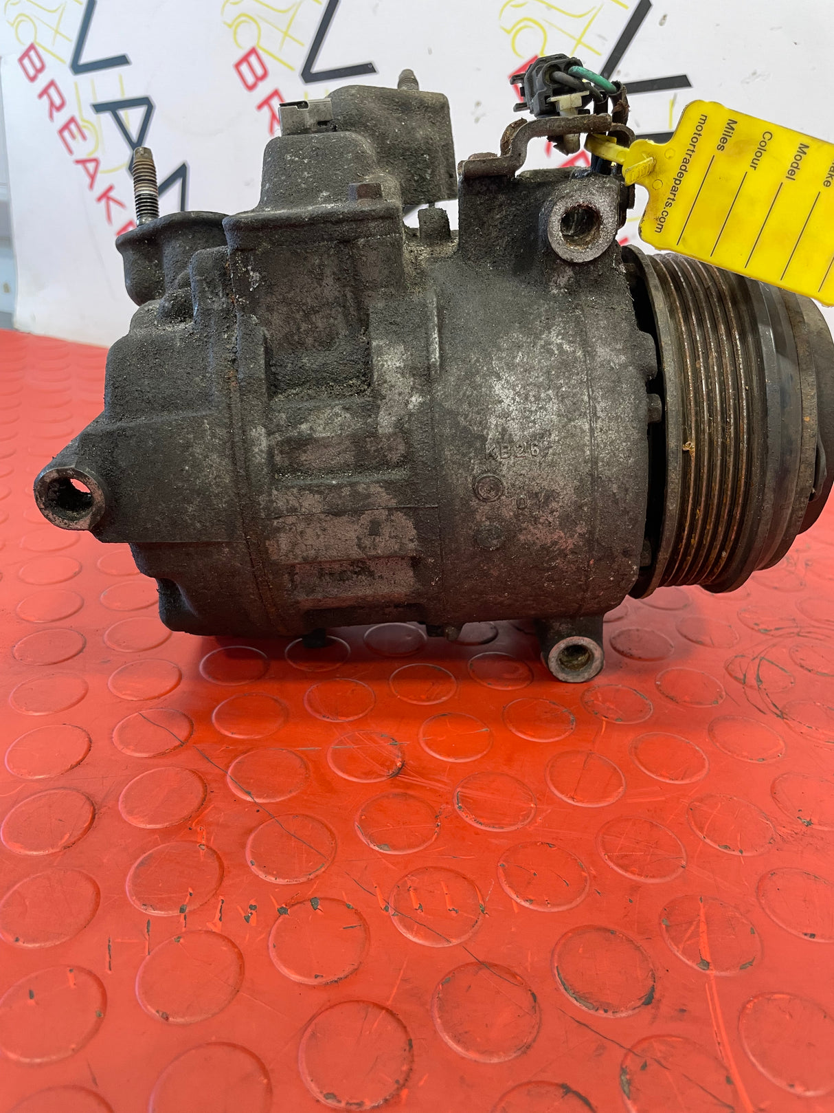 Ford Connect AIR CONDITIONING COMPRESSOR 1.6 2014 P/N 4472807070