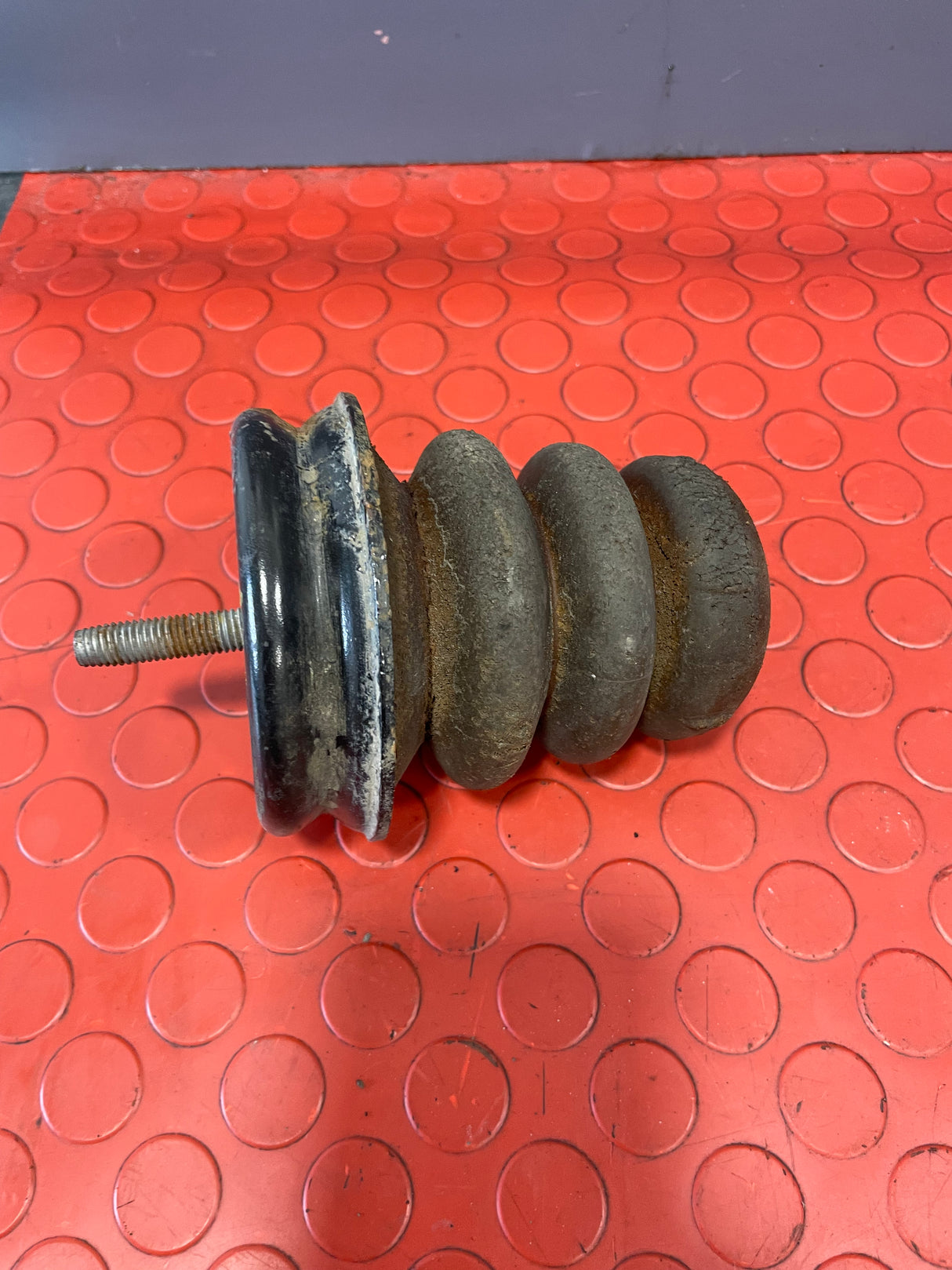 Ford Transit Custom REAR SPRING BUMP STOP 2016-2023 P/N BK314002EB