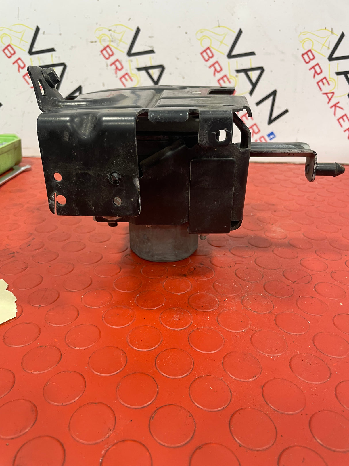 Ford Transit Custom  ABS PUMP/MOLDULE AND BRACKET MK8 2016 ONWARDS  P/N 0265956396