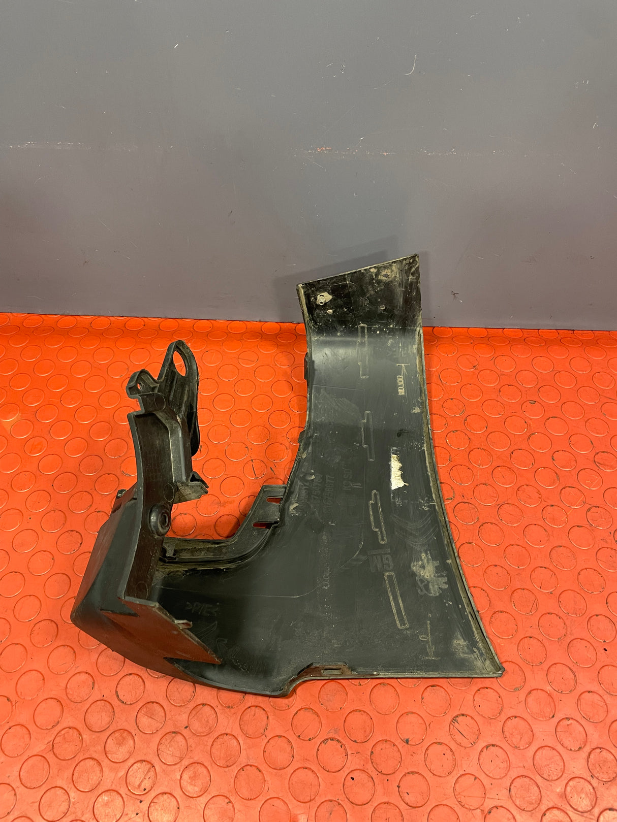 Citroen Berlingo/Peugeot Partner REAR CORNER BUMPER Driver's Side 2008-2016 P/N 9816754780