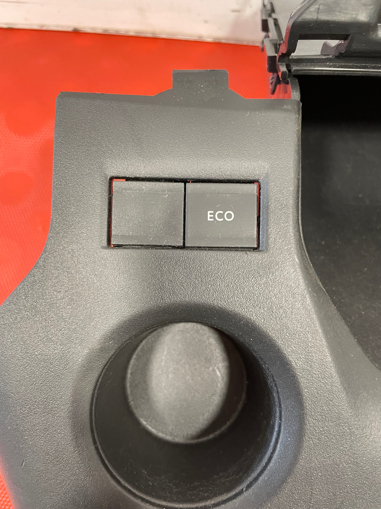 Citroen Berlingo/Peugeot Partner/Toyota Proace City/Vauxhall Combo AUTOMATIC GEAR SHIFT SELECTOR WITH  HANDBRAKE BUTTON AND SURROUND 2019-2024  P/N 98093147ZD