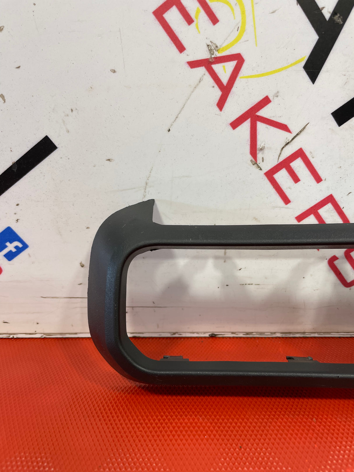 Citroen Berlingo/Peugeot Partner/Vauxhall Combo/Toyota Proace City AIR GRILL WITH CENTRAL LOCK AND HAZARD LIGHT (WITHOUT VENTS) 2019-2024 P/N GEO046620 - 6