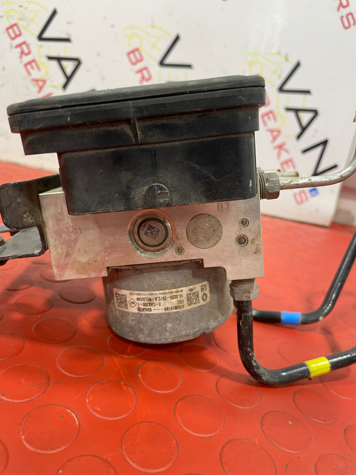 Renault Traffic ABS PUMP AND CONTROL MODULE 2014-2019 1.6 P/N 93459794