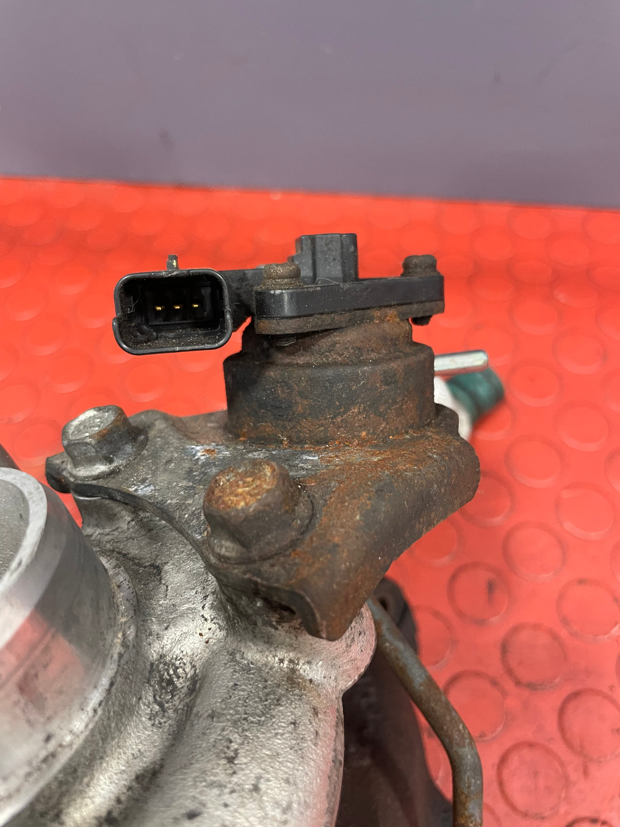 Citroen Berlingo/Peugeot Partner TURBOCHARGER with ACTUATOR (May Require Cleaning) (3 Pin) 1.6 2008-2016 P/N 9673283680 - 5