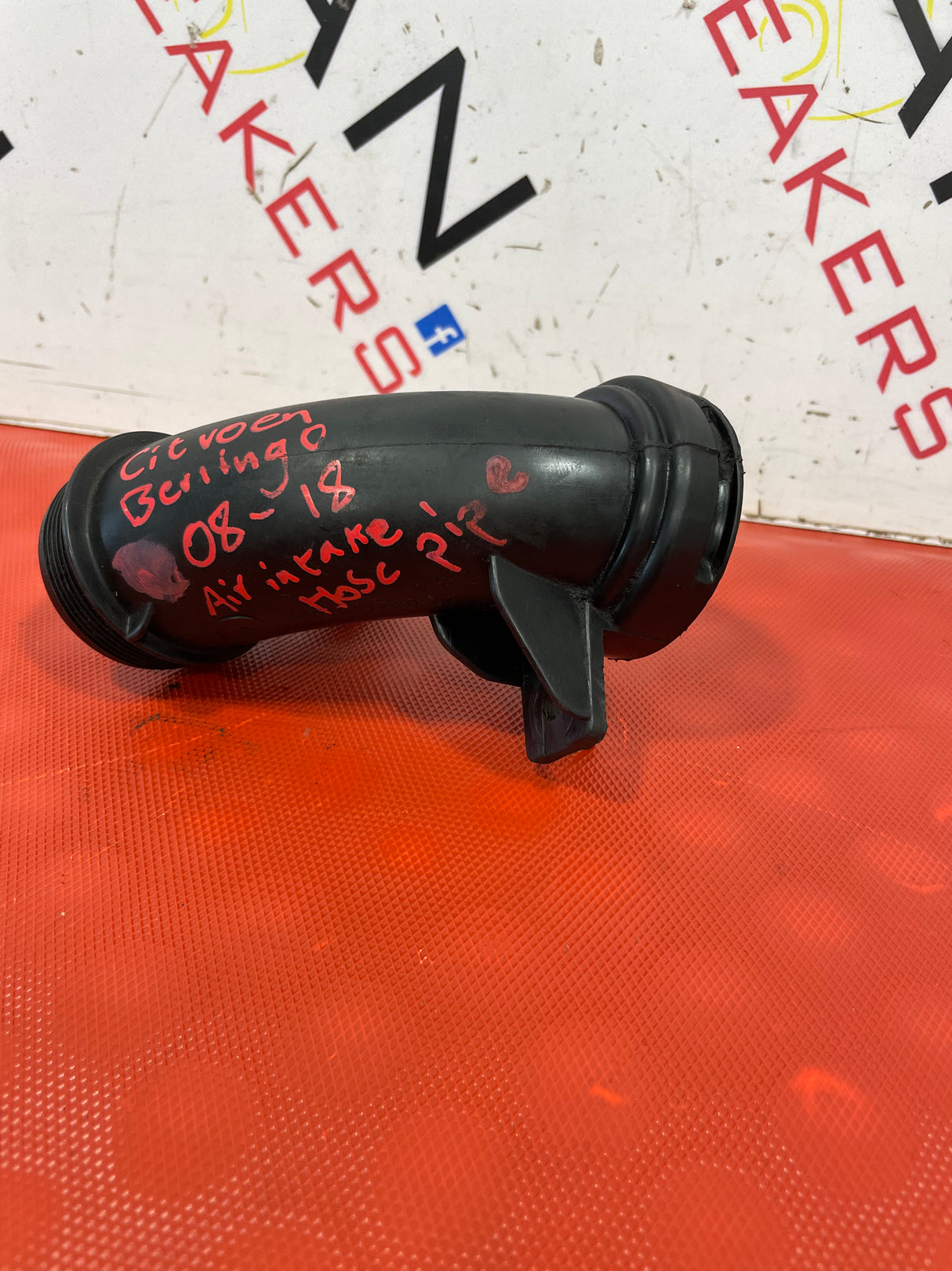 Peugeot Partner/Citroen Berlingo AIR INTAKE HOSE PIPE 1.6hdi 2008-2018 P/N 9801021780