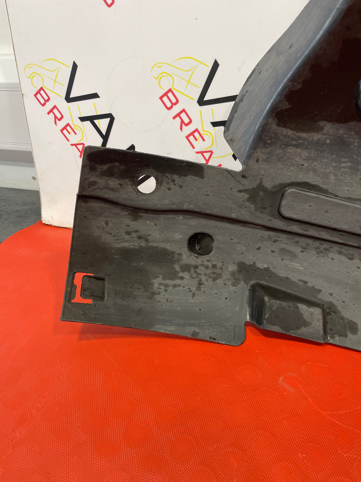 Renault WHEEL ARCH LINER  P/N 638451520R