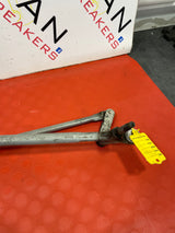 Renault Master FRONT WIPER MOTOR AND LINKAGE 2016 P/N 8200734792