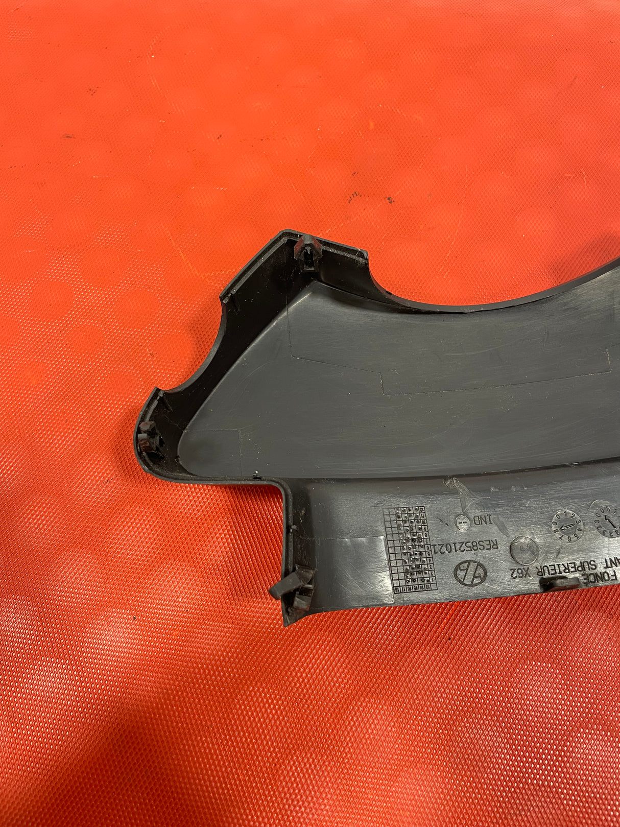 Renault STEERING COLUMN TRIM P/N 484713121R