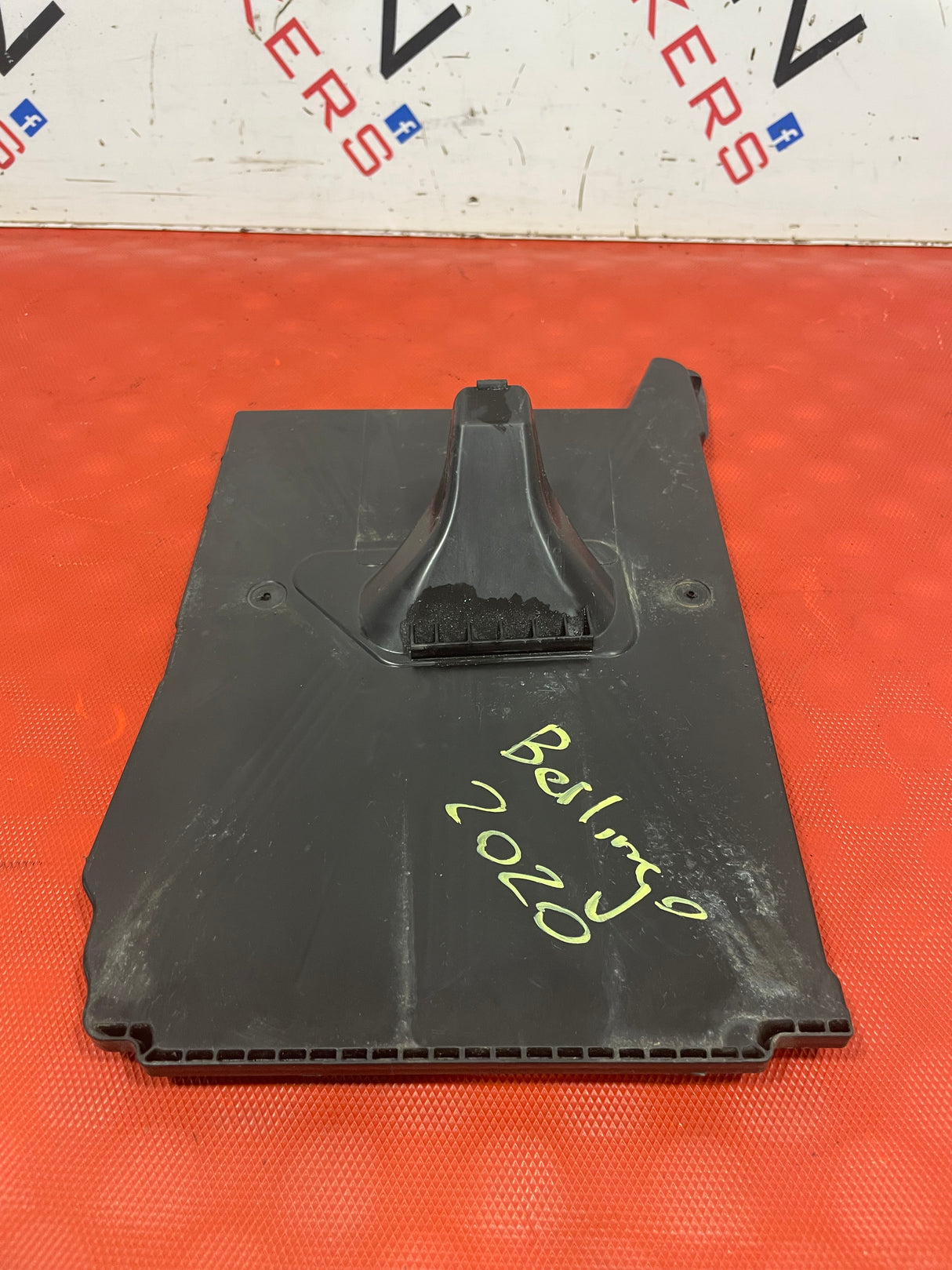 Citroen Berlingo/Peugeot Partner/Vauxhall Combo/Toyota Proace City BATTERY TRAY 1.5 2018-2025 P/N 9817230580