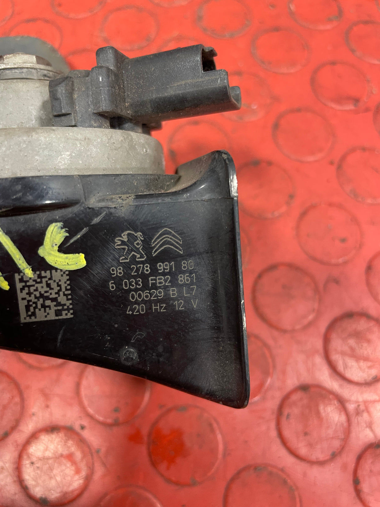 Citroen Berlingo/Peugeot Partner HORN 2019-2023 P/N 9827899180