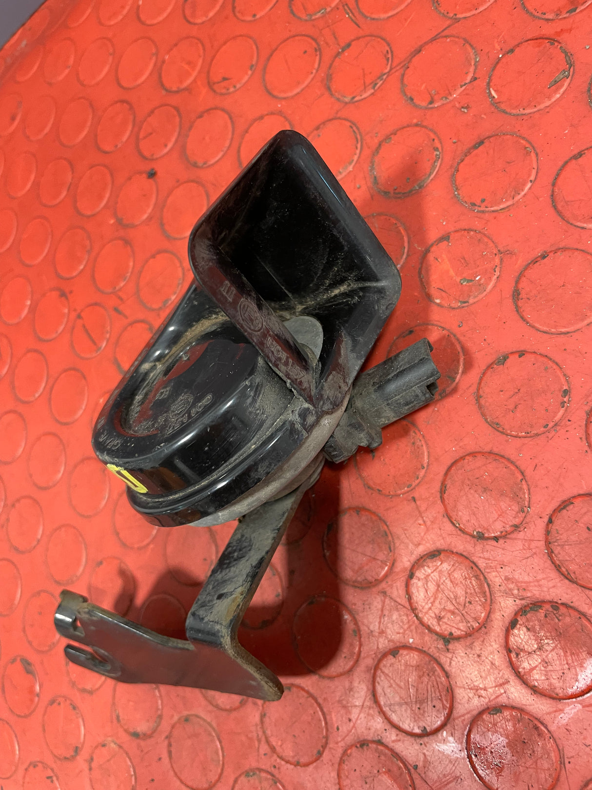 Citroen Berlingo/Peugeot Partner HORN 2019-2023 P/N 9827899180