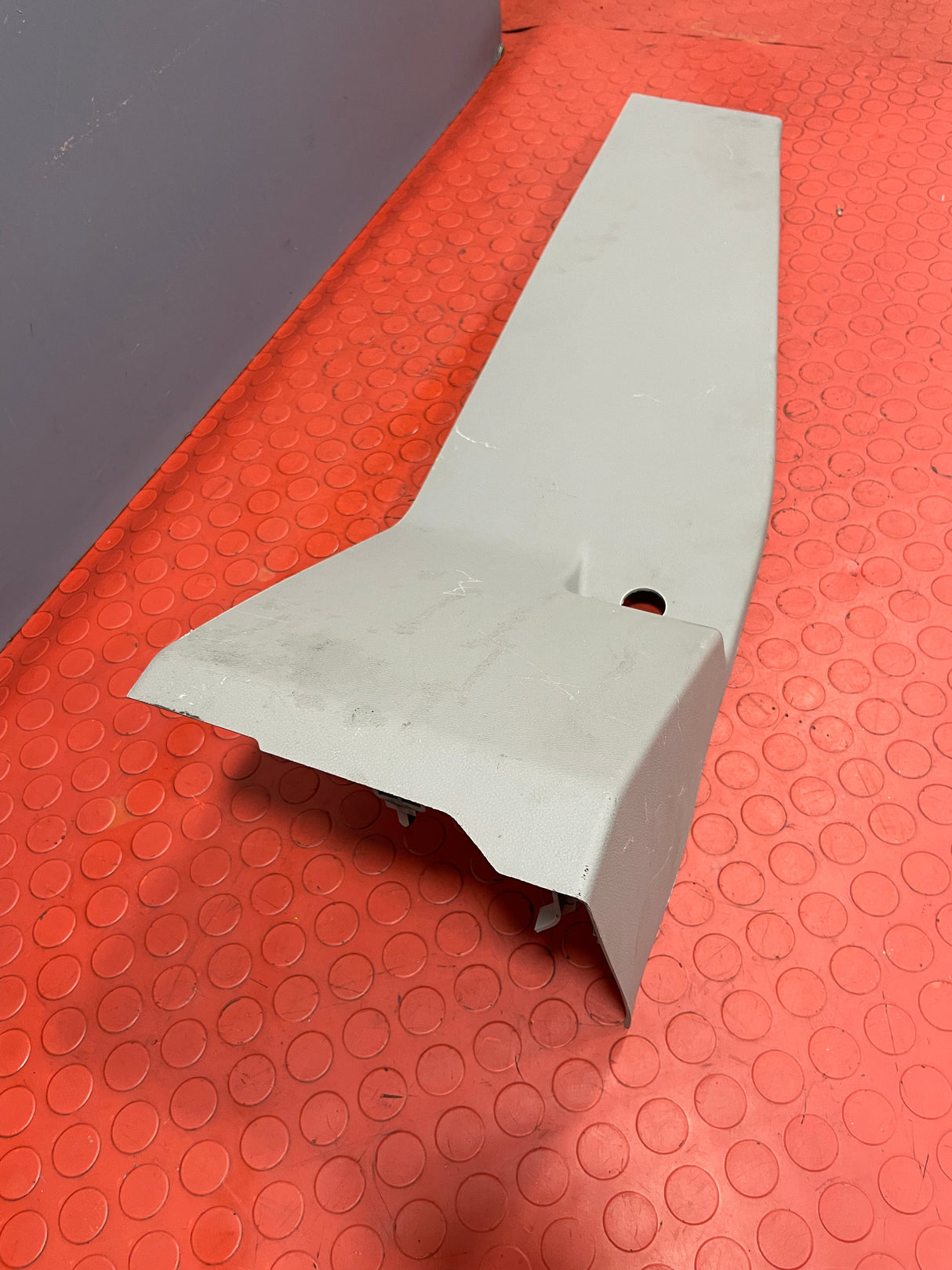 Saic Maxus Deliver 9 B PILLAR LOWER PANEL COVER Left Side 2021-2024 P/N C00130495
